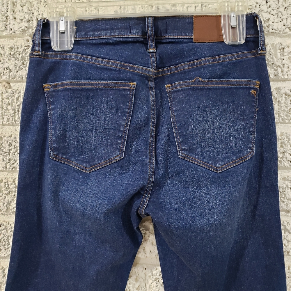 Madewell High Riser Skinny Skinny Jean - Picture 9 of 10